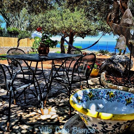 Villa Cala Bianca Castellammare del Golfo Buitenkant foto